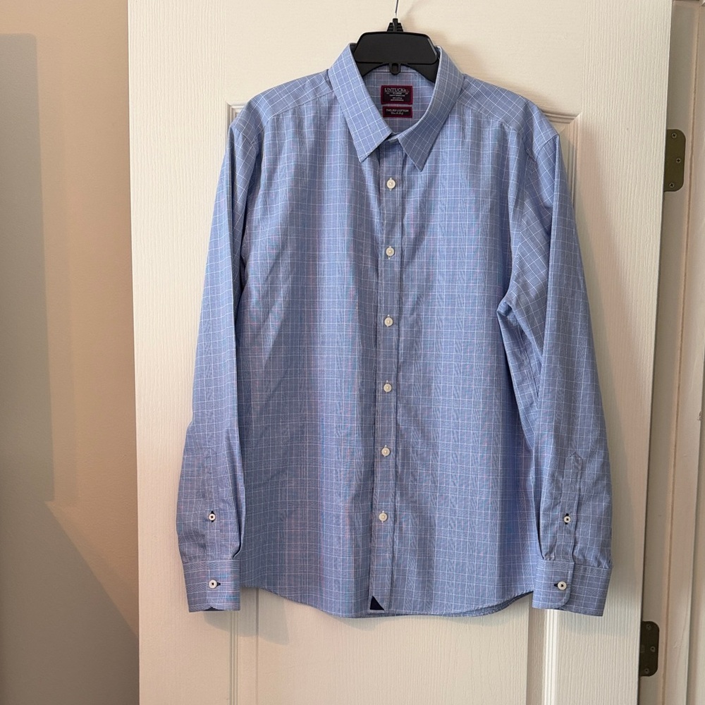 UNTUCKit Light Blue Windowpane Button-Front Dress Shirt  EUC